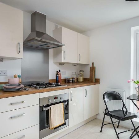 Myguest Apartment 코번트리 외부 사진